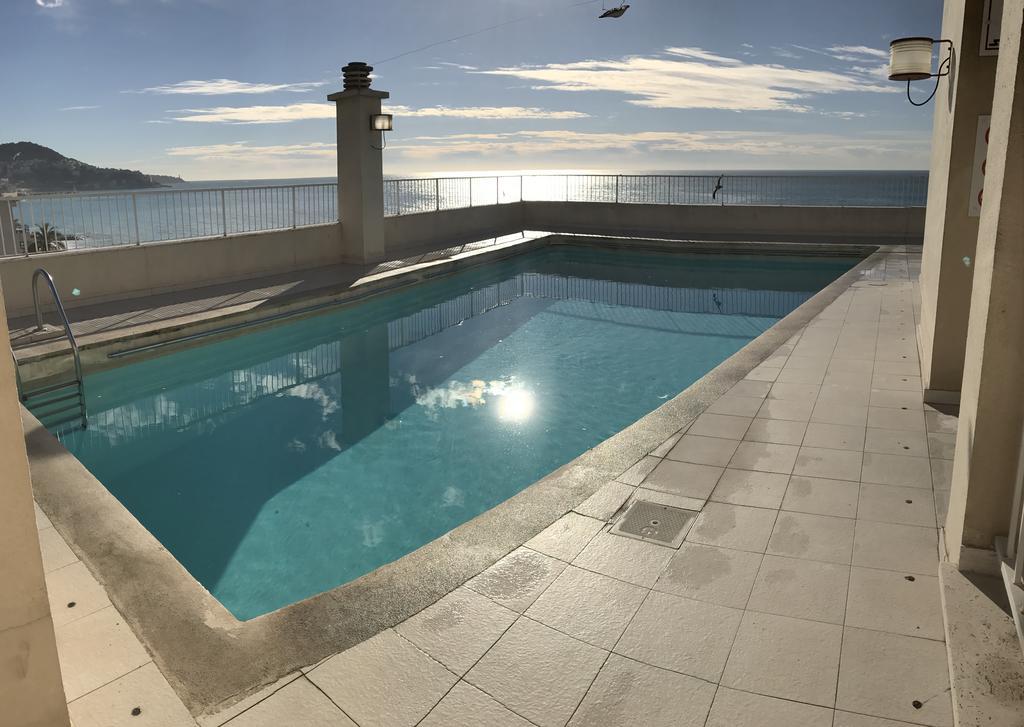 Le Paradis Blue Nice Bagian luar foto
